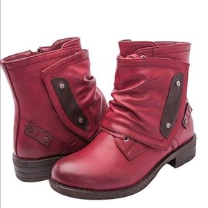 Kadimaya boots size 6